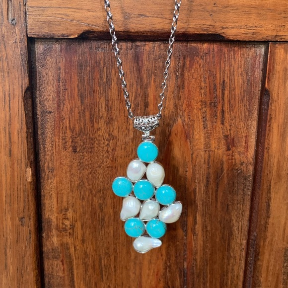 Necklace - Picture 2 of 5